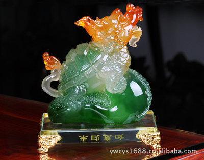 招財(cái)納福，如意歸來(lái)——熱銷(xiāo)仿玉樹(shù)脂工藝品龍龜貔貅鑒賞
